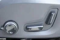 Volvo XC60 din 2021 cu 104.784 km - oferta VOL195501 - foto 18