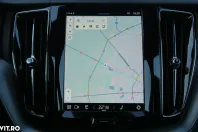 Volvo XC60 din 2021 cu 104.784 km - oferta VOL195501 - foto 26