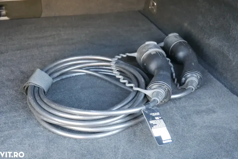 Volvo XC60 din 2021 cu 104.784 km - oferta VOL195501 - foto 33