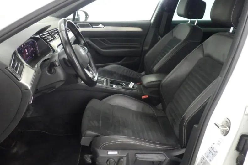 Volkswagen Passat din 2020 cu 157.357 km - oferta VOL195503 - foto 6