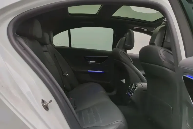 Mercedes-Benz C din 2022 cu 59.472 km - oferta MER195506 - foto 7