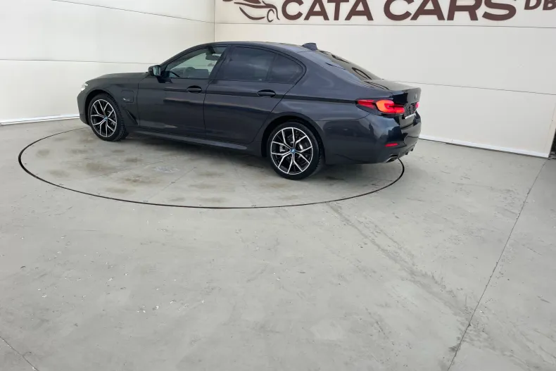 BMW 530e (Seria 5) din 2022 cu 153.000 km - oferta BMW195507 - foto 9