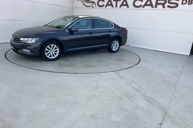 Volkswagen Passat din 2020 cu 132.000 km - oferta VOL195508 - foto 6