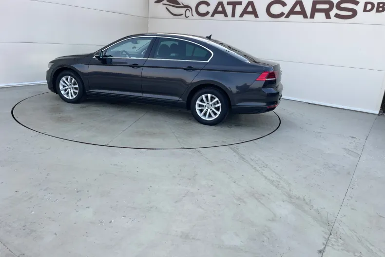 Volkswagen Passat din 2020 cu 132.000 km - oferta VOL195508 - foto 9