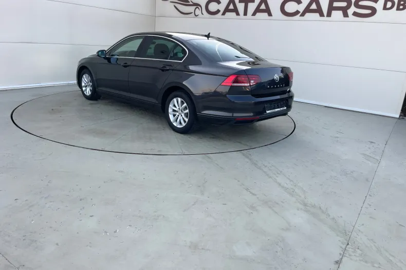 Volkswagen Passat din 2020 cu 132.000 km - oferta VOL195508 - foto 10