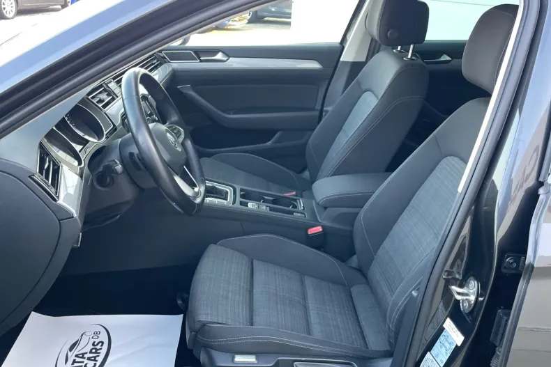 Volkswagen Passat din 2020 cu 132.000 km - oferta VOL195508 - foto 30