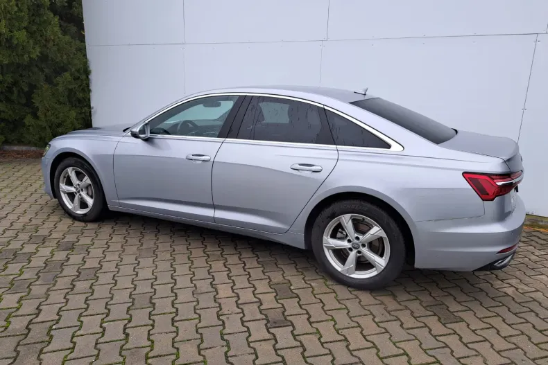 Audi A6 din 2020 cu 72.654 km - oferta AUD195509 - foto 11