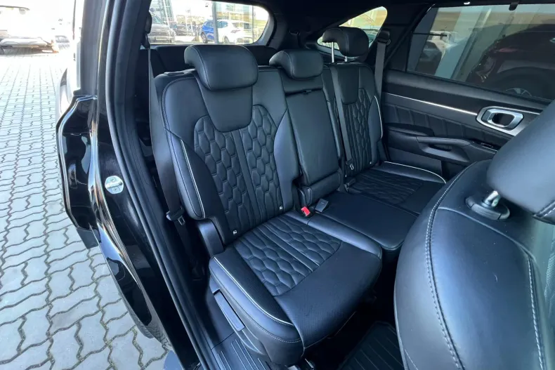 Kia Sorento din 2021 cu 83.208 km - oferta KIA195511 - foto 18