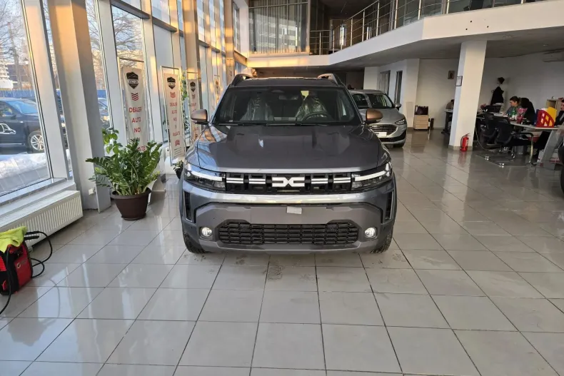 Dacia Duster din 2025 cu 11 km - oferta DAC195512 - foto 1