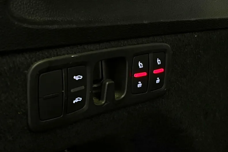 Audi Q7 din 2021 cu 153.151 km - oferta AUD195513 - foto 40