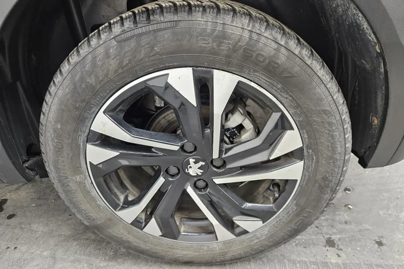 Peugeot 2008 din 2021 cu 92.146 km - oferta PEU195515 - foto 11