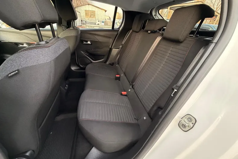 Peugeot 208 din 2022 cu 57.000 km - oferta PEU195516 - foto 19