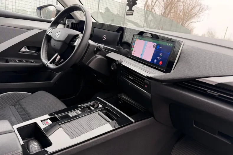 Opel Astra din 2023 cu 55.000 km - oferta OPE195517 - foto 20