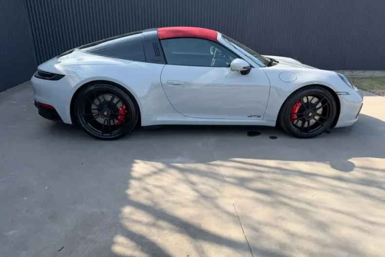 Porsche 911 din 2024 cu 10.326 km - oferta POR195519 - foto 3