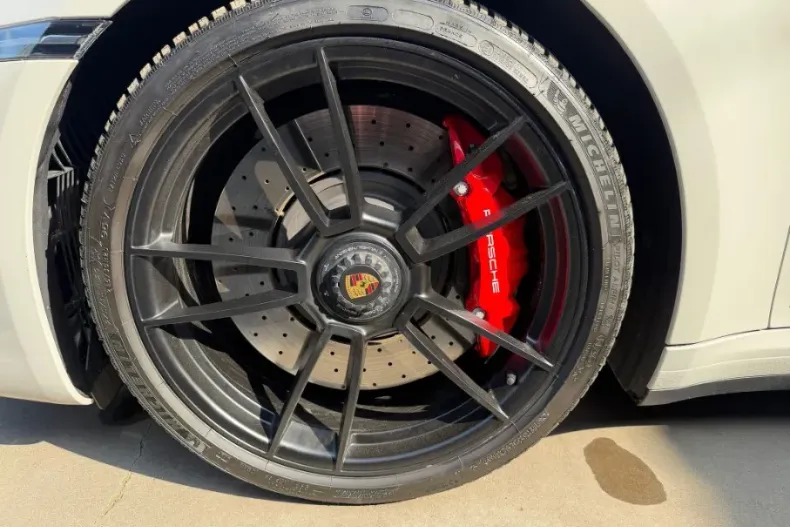 Porsche 911 din 2024 cu 10.326 km - oferta POR195519 - foto 8