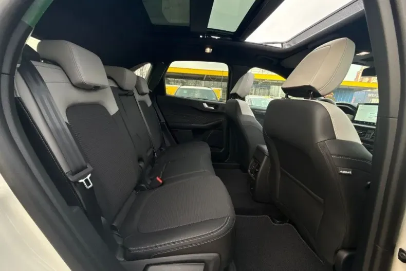 Ford Kuga din 2026 cu 1 km - oferta FOR195521 - foto 9