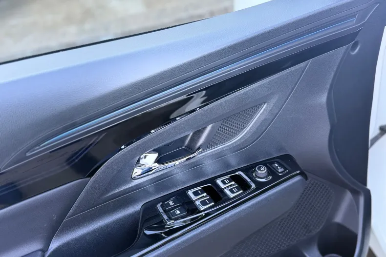 Ssangyong Korando din 2023 cu 75.786 km - oferta SSA195524 - foto 19