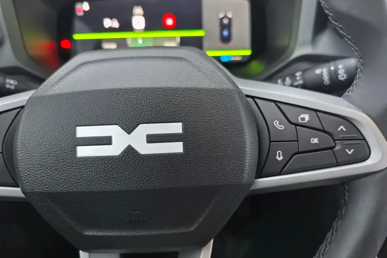 Dacia Bigster din 2025 cu 7 km - oferta DAC195525 - foto 19