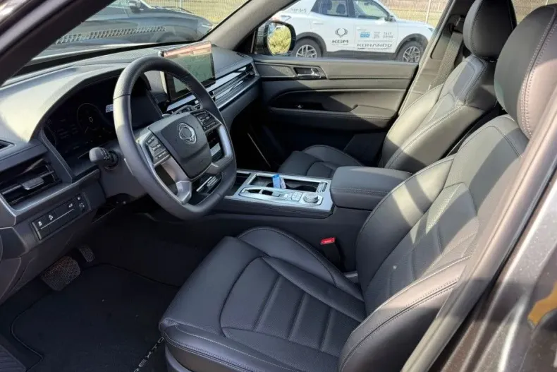 KGM Rexton din 2025 cu 1 km - oferta KGM195532 - foto 5
