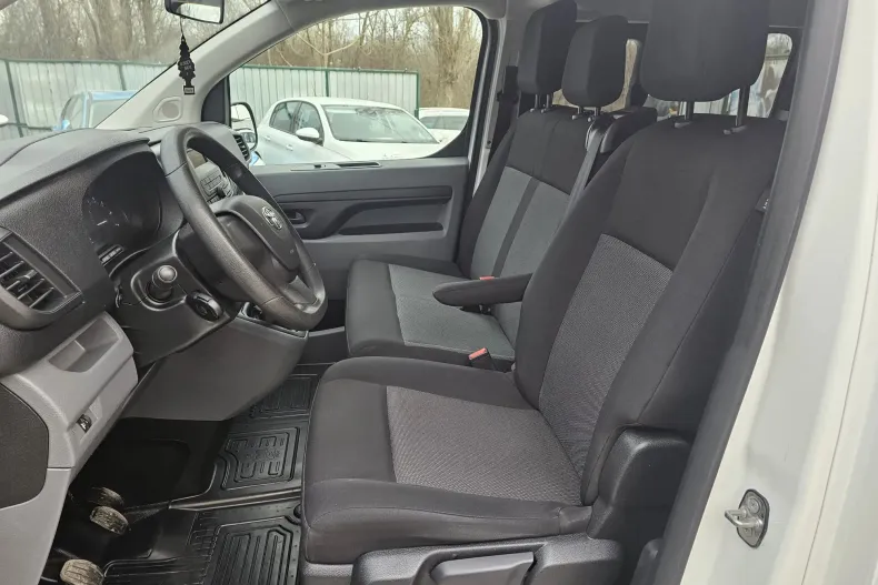 Toyota Proace din 2021 cu 82.976 km - oferta TOY195533 - foto 12