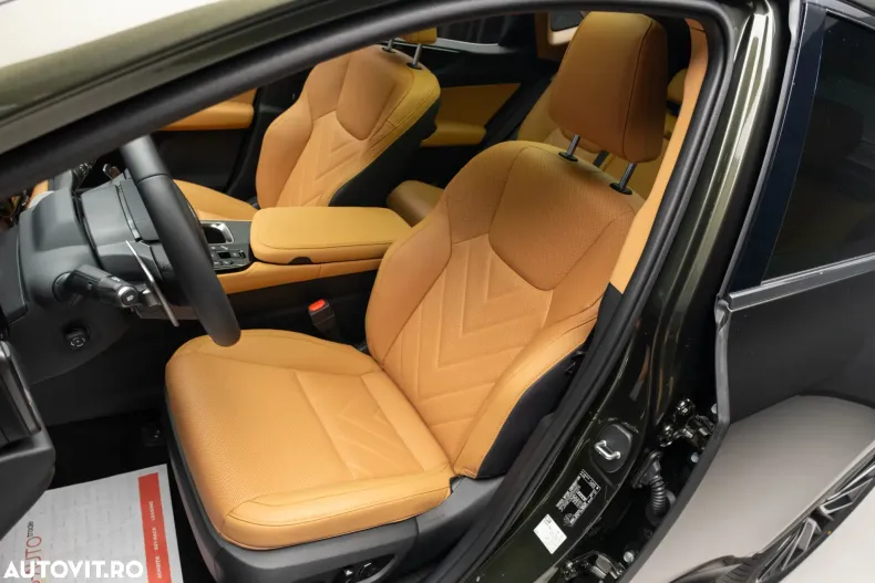 Lexus Seria NX din 2025 cu 10 km - oferta LEX195539 - foto 7