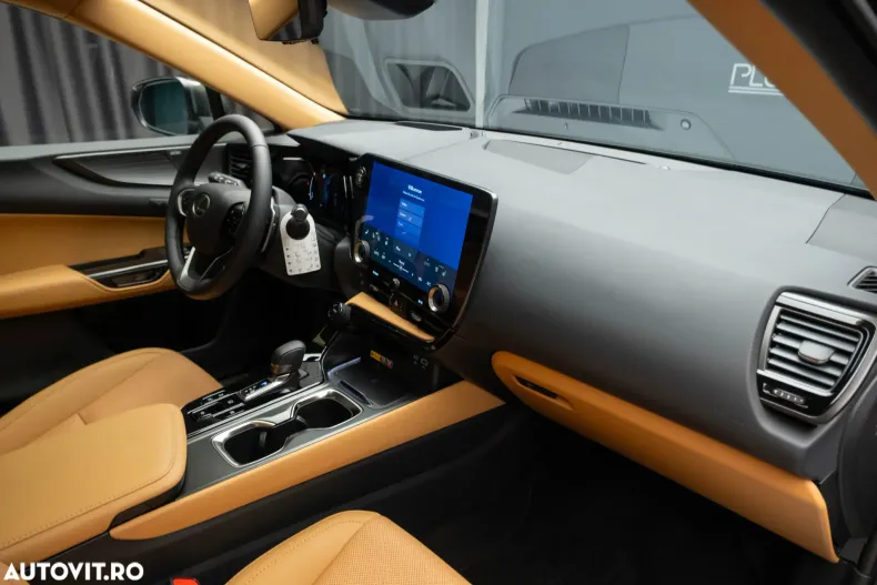 Lexus Seria NX din 2025 cu 10 km - oferta LEX195539 - foto 25