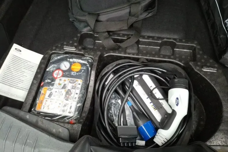 Ford Mustang Mach-E din 2021 cu 100.000 km - oferta FOR195548 - foto 15