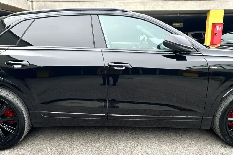 Audi Q8 din 2026 cu 13 km - oferta AUD195550 - foto 9