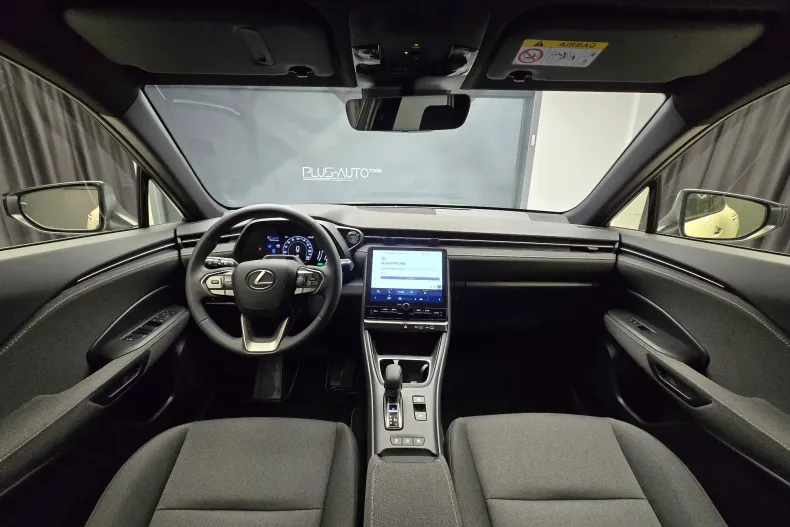 Lexus LBX din 2024 cu 25.000 km - oferta LEX195555 - foto 2