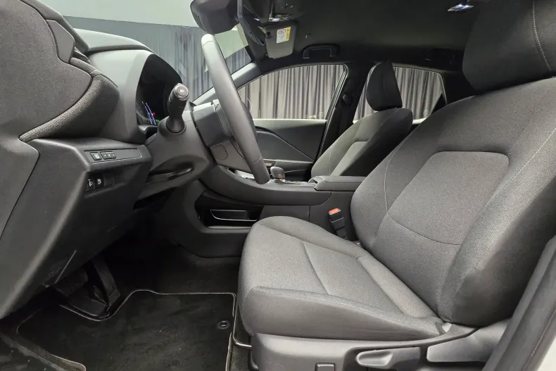 Lexus LBX din 2024 cu 25.000 km - oferta LEX195555 - foto 13