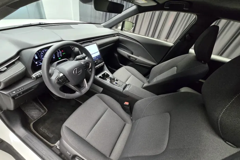 Lexus LBX din 2024 cu 25.000 km - oferta LEX195555 - foto 14