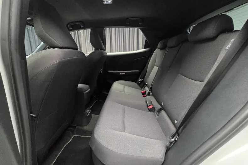 Lexus LBX din 2024 cu 25.000 km - oferta LEX195555 - foto 16