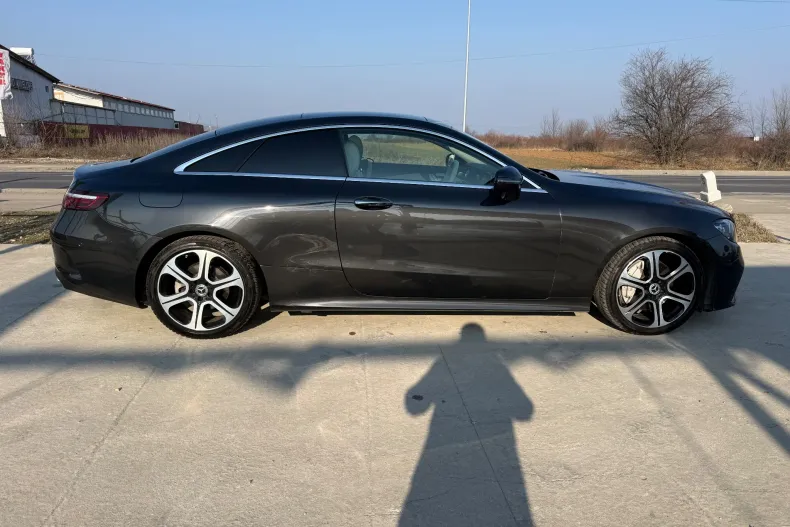Mercedes-Benz E din 2023 cu 65.804 km - oferta MER195561 - foto 10