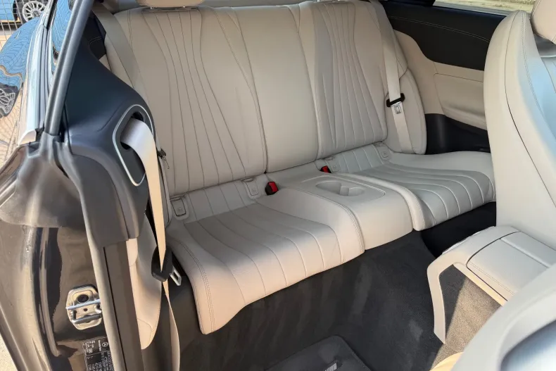 Mercedes-Benz E din 2023 cu 65.804 km - oferta MER195561 - foto 28