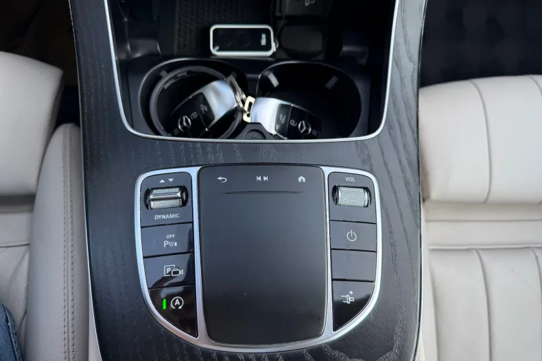 Mercedes-Benz E din 2023 cu 65.804 km - oferta MER195561 - foto 33