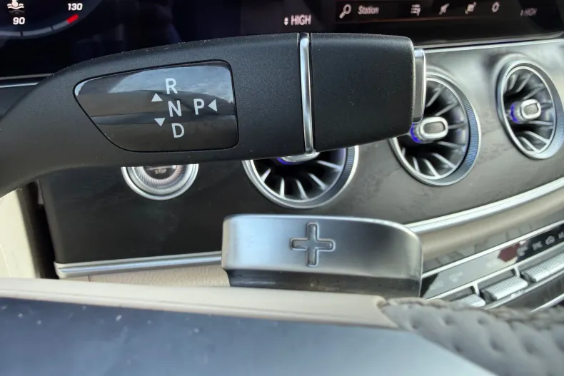 Mercedes-Benz E din 2023 cu 65.804 km - oferta MER195561 - foto 34