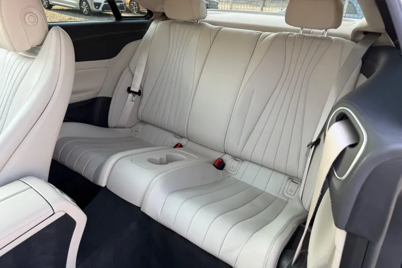 Mercedes-Benz E din 2023 cu 65.804 km - oferta MER195561 - foto 38