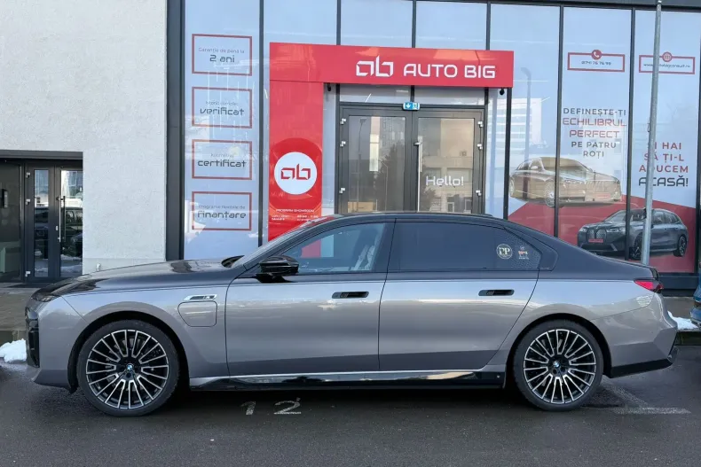 BMW M7 (Seria 7) din 2025 cu 34.415 km - oferta BMW195567 - foto 8