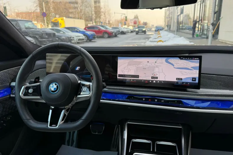 BMW M7 (Seria 7) din 2025 cu 34.415 km - oferta BMW195567 - foto 24