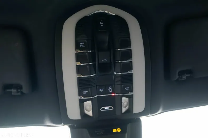 Porsche Macan din 2021 cu 65.912 km - oferta POR195572 - foto 14