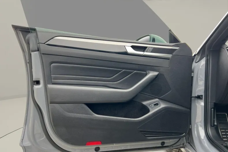 Volkswagen Arteon din 2022 cu 141.370 km - oferta VOL195581 - foto 16