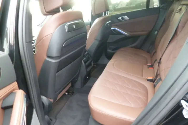 BMW X6 (Seria X) din 2024 cu 42.900 km - oferta BMW195587 - foto 8