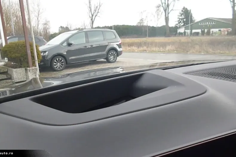 BMW X6 (Seria X) din 2024 cu 42.900 km - oferta BMW195587 - foto 19