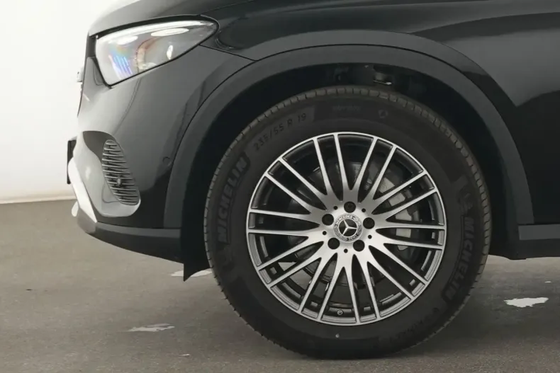 Mercedes-Benz GLC 300 (Clasa GLC) din 2024 cu 32.867 km - oferta MER195589 - foto 12
