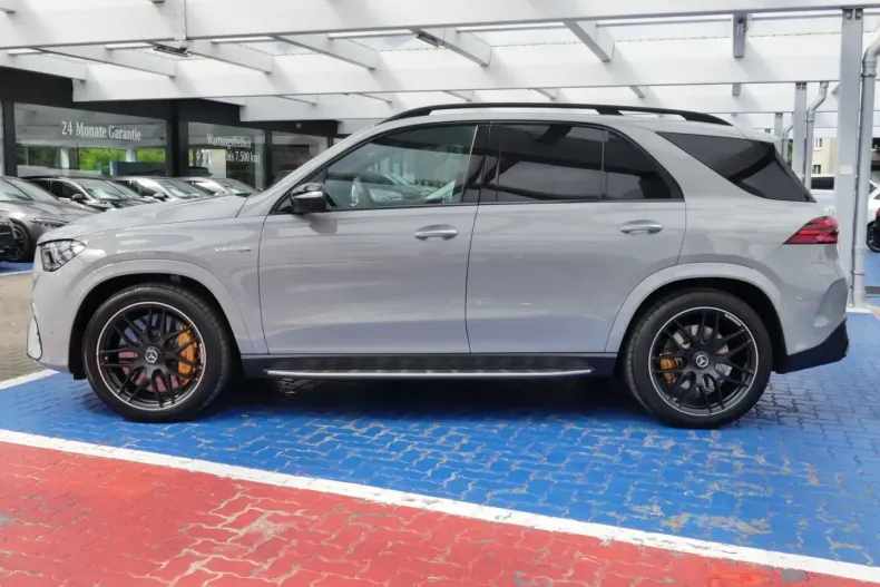 Mercedes-Benz GLE 63 AMG (Clasa GLE) din 2025 cu 13.890 km - oferta MER195590 - foto 3