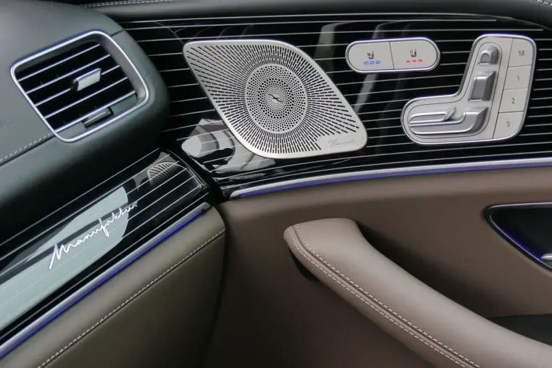 Mercedes-Benz GLE 63 AMG (Clasa GLE) din 2025 cu 13.890 km - oferta MER195590 - foto 14