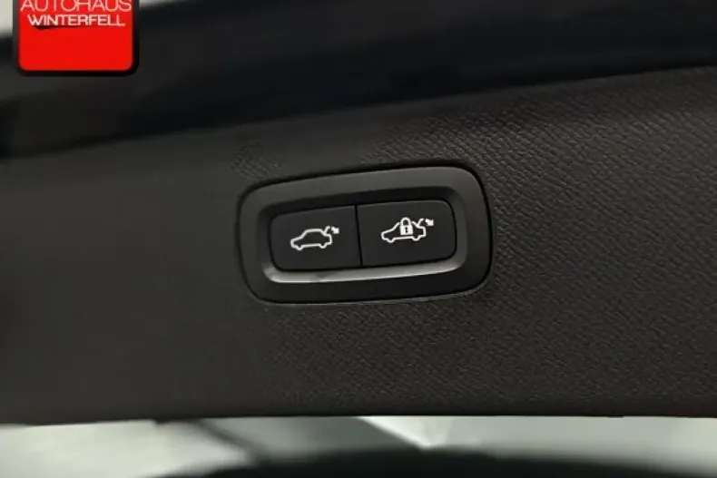 Volvo XC90 din 2021 cu 93.065 km - oferta VOL195593 - foto 18