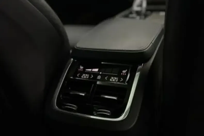 Volvo XC90 din 2021 cu 93.065 km - oferta VOL195593 - foto 19