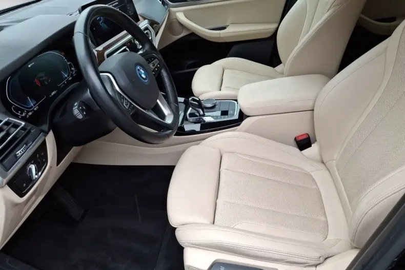 BMW X3 (Seria X) din 2021 cu 67.810 km - oferta BMW195601 - foto 8