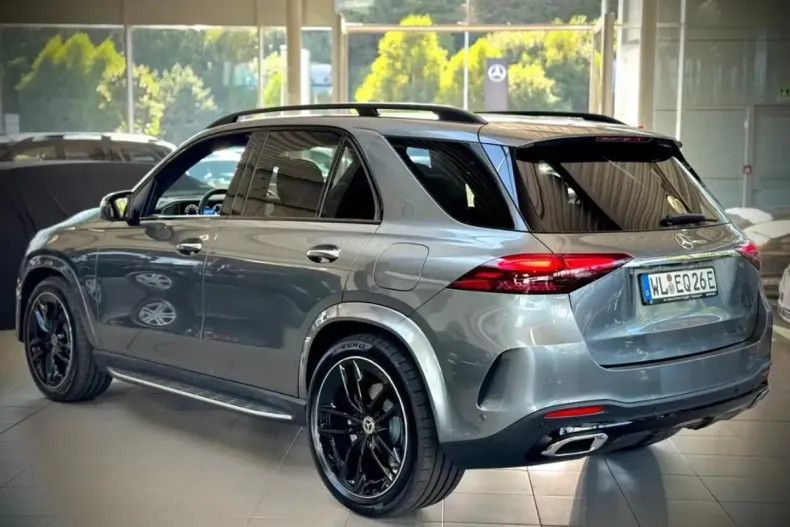 Mercedes-Benz GLE 400 (Clasa GLE) din 2025 cu 22.900 km - oferta MER195602 - foto 3